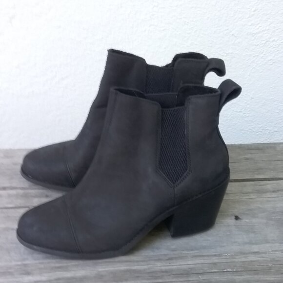 Toms Booties Women's Heeled "The Everly" heeled OrthoLite® insole Black Size 8 - Picture 11 of 12